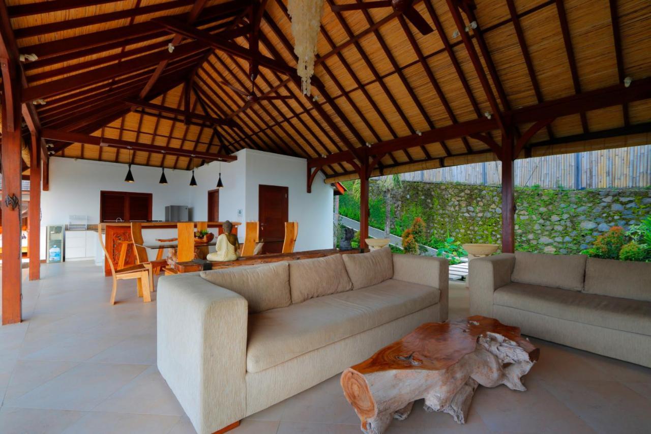 Villa Saraswati Lovina Exterior photo