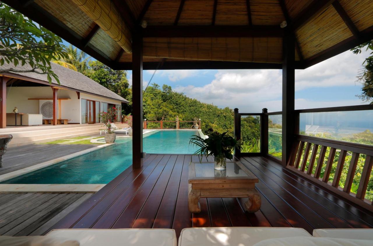 Villa Saraswati Lovina Exterior photo
