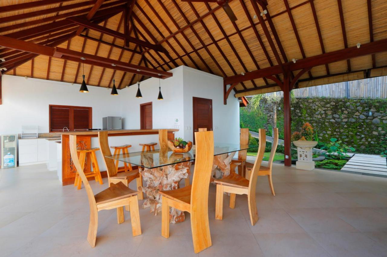 Villa Saraswati Lovina Exterior photo