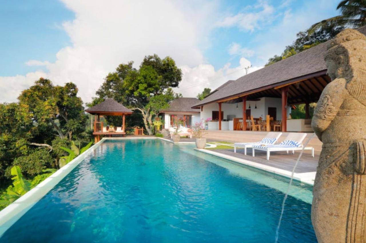 Villa Saraswati Lovina Exterior photo