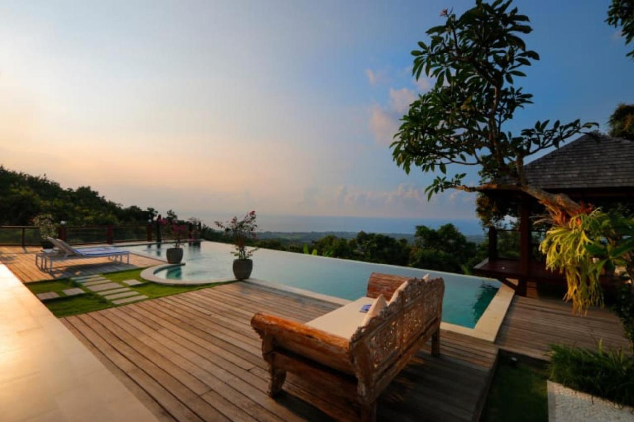 Villa Saraswati Lovina Exterior photo